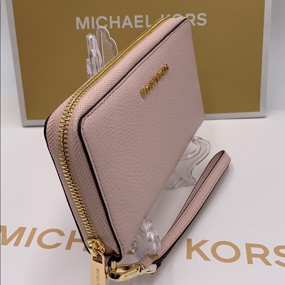 Michael Kors Jet Set Travel Phone Wallet Wristlet - Picture 13 of 16